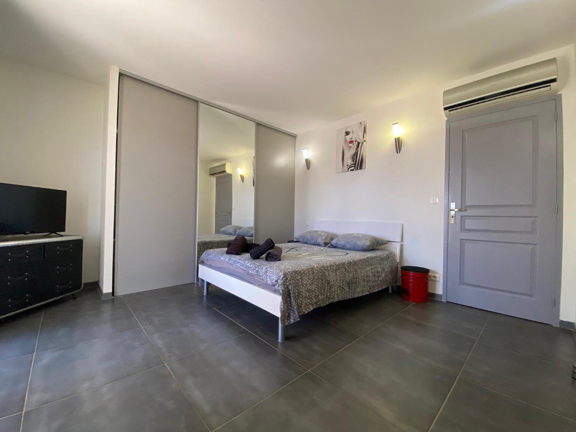 Chambres Du Gozzi Afa Luaran gambar
